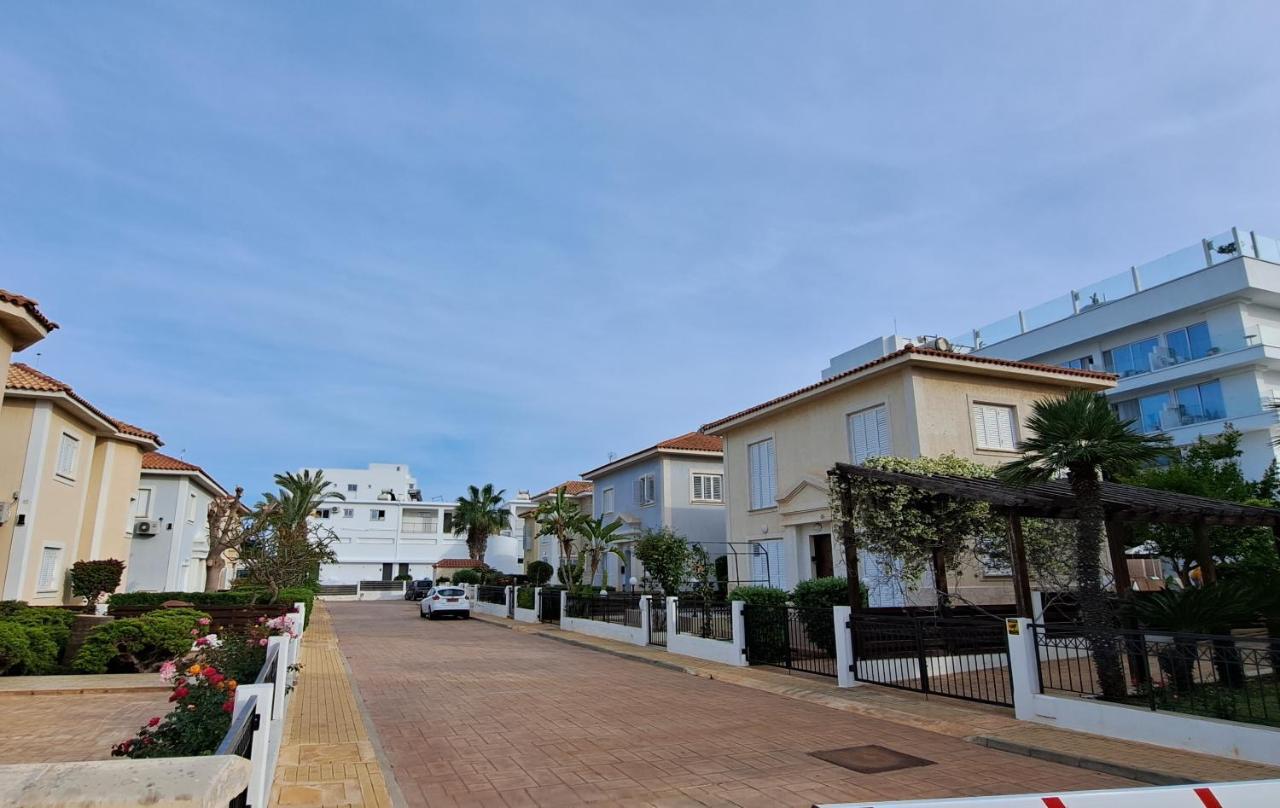 Villa Marina By Fig Tree Bay Protaras Dış mekan fotoğraf